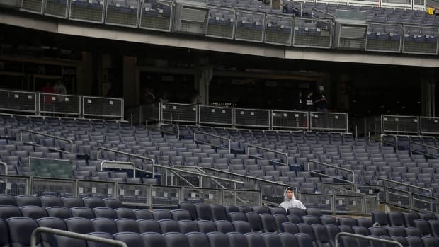yankee-stadium-ticket-deals-cheap.jpg